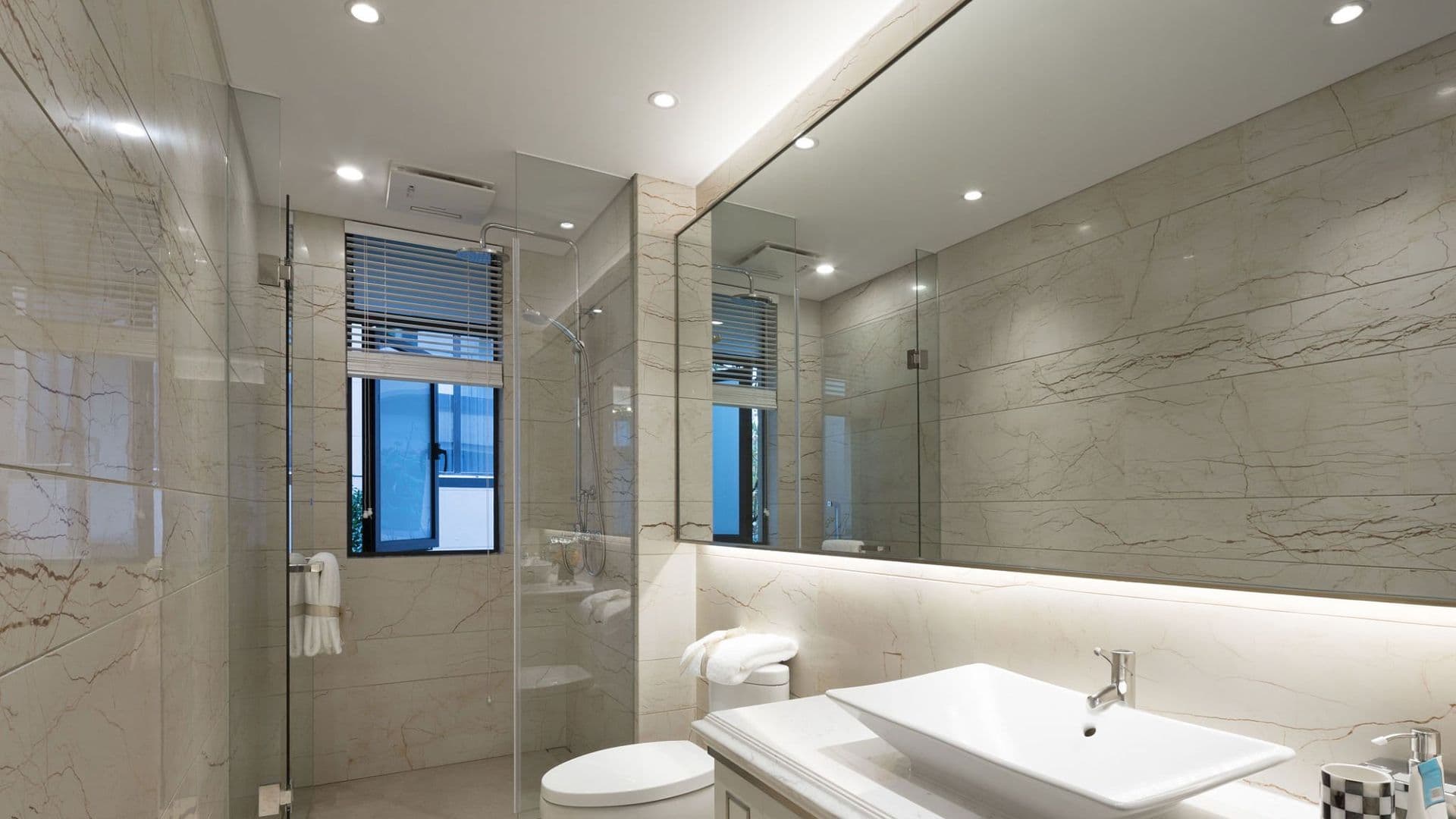 Recessed Bath Lighting