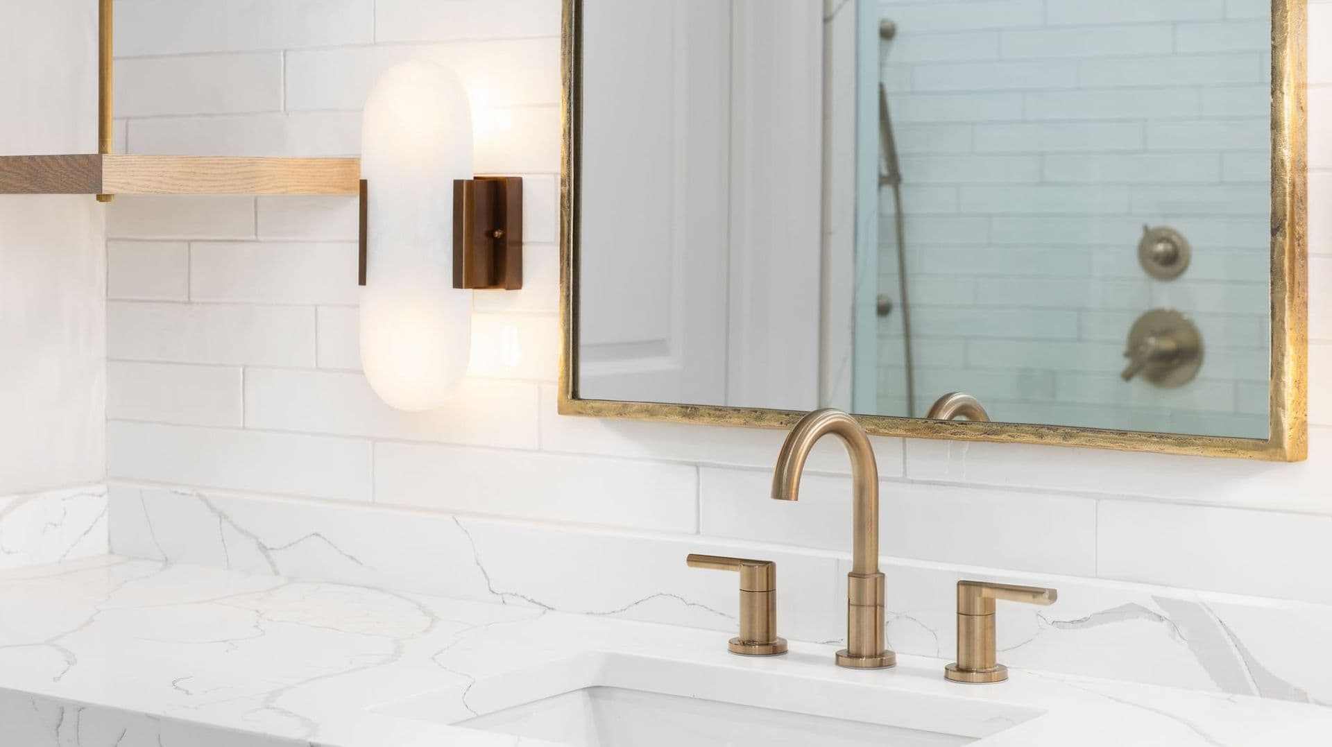 Bronze bathroom fixtures