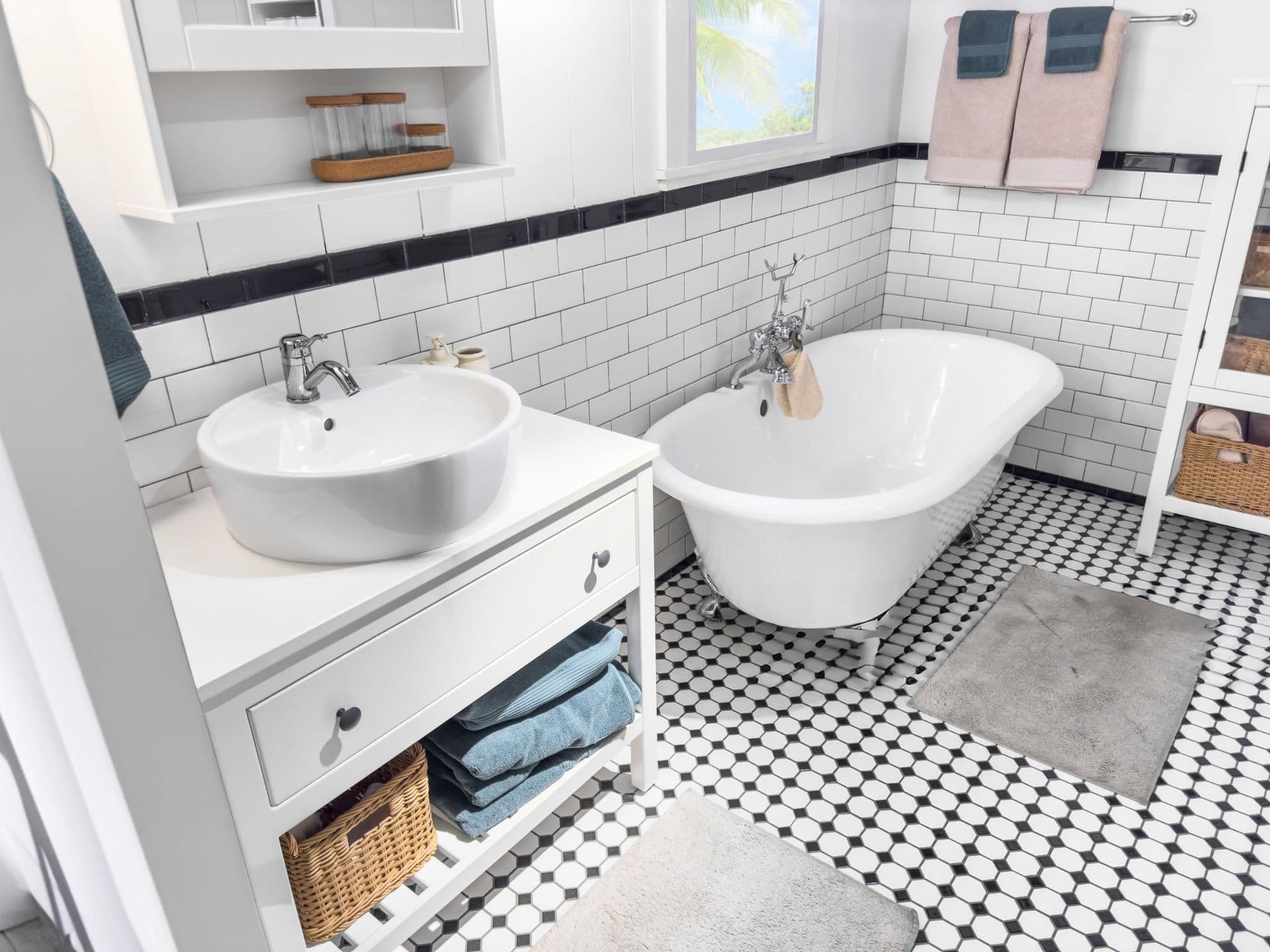 TBS can work freestanding bathtubs into small bathrooms