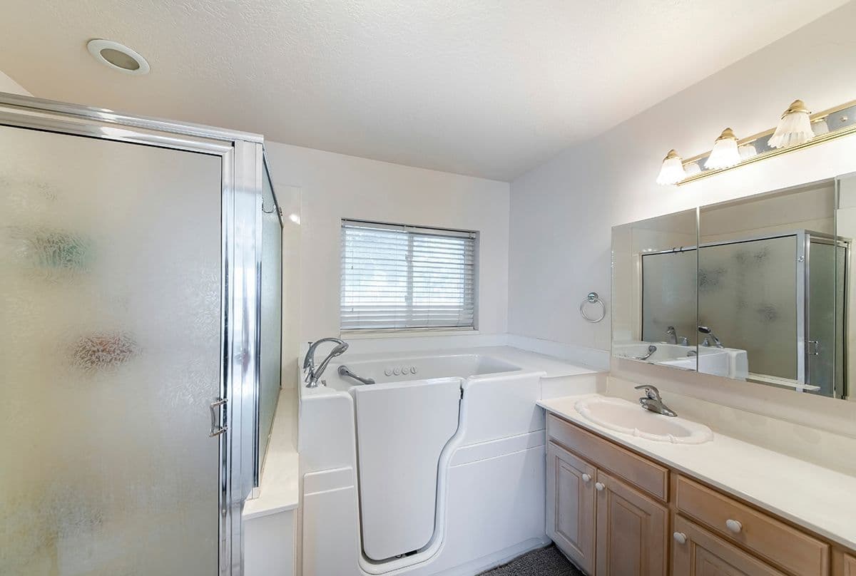 walk-in bathtubs by Total Bath Systems